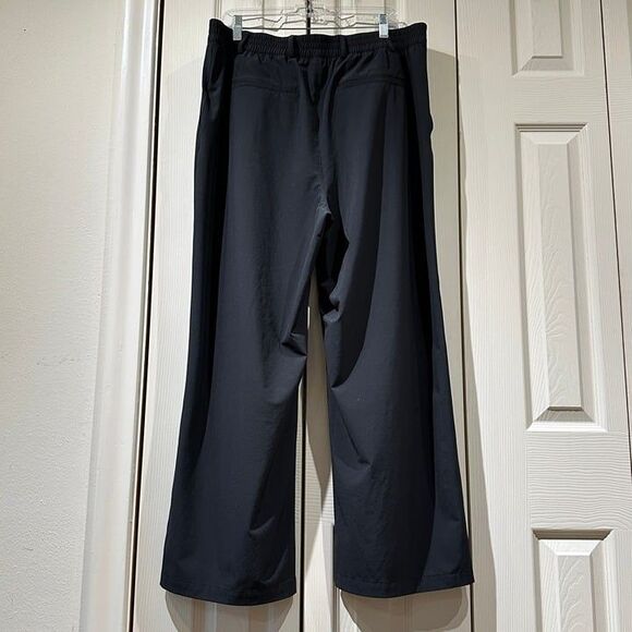 Gap GapFit Black High Rise Runaround Wide Leg Trousers Lightweight Elastic Waist - Picture 6 of 12